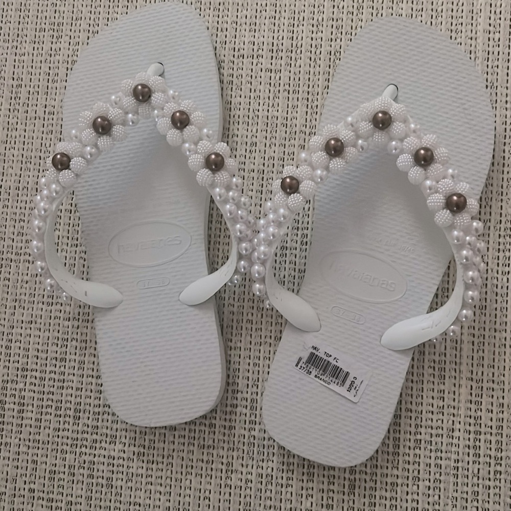 Havaianas embroidered